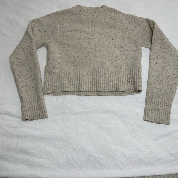 Sweater - Picture 2 of 3